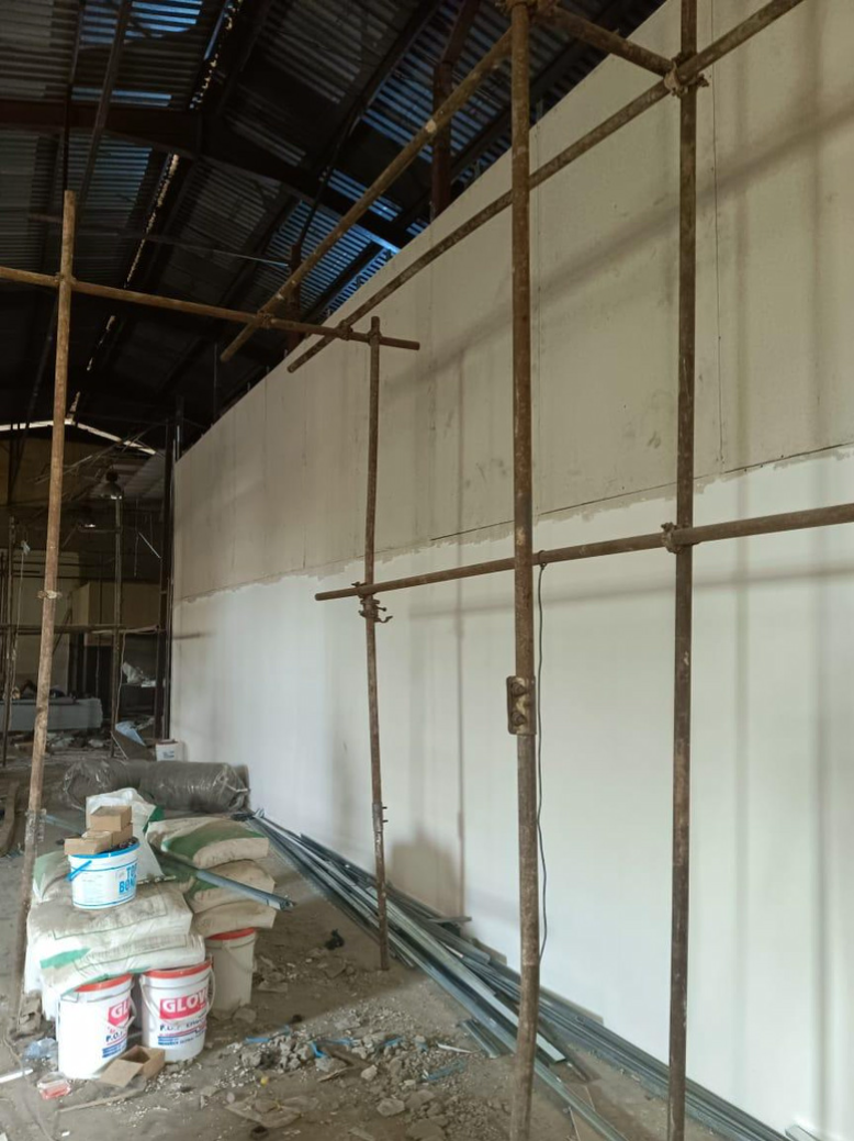 NEWS CENTRAL TV STATION-2